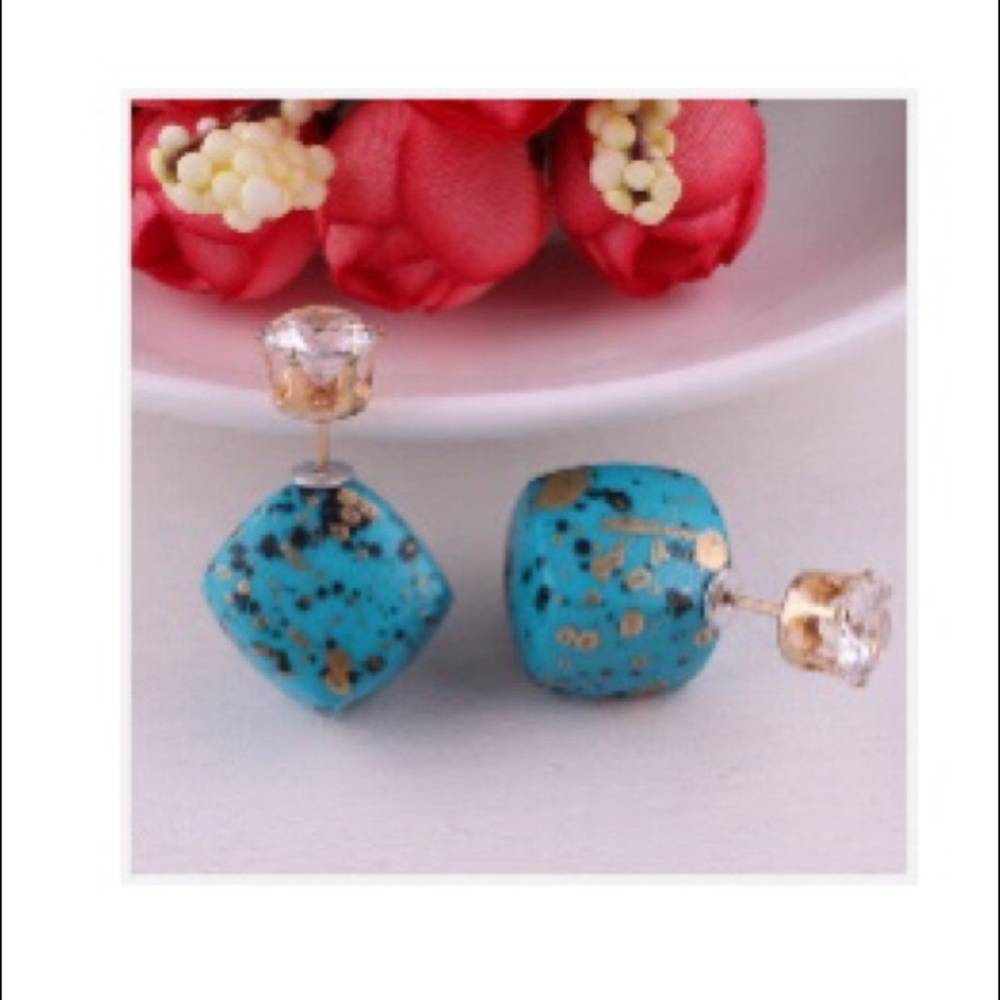 ⭐️✨Host Pick✨Aqua/Gold Square ear jacket earrings